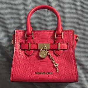 Michael Kors Fuchsia Mini Bag